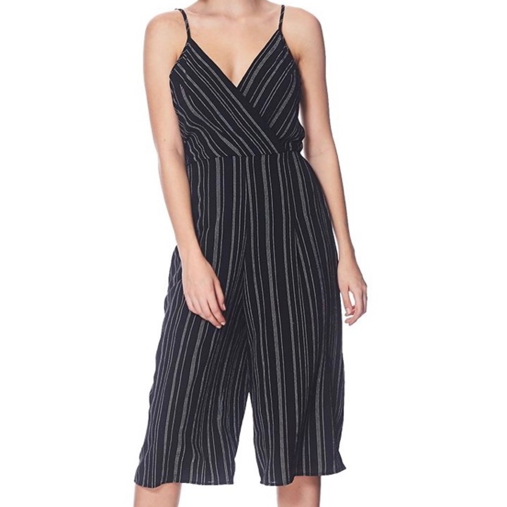 Trixxi Black Sleeveless Women’s Jumpsuit L New